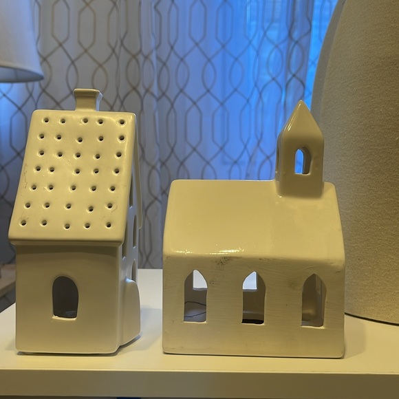 Pair of White Christmas Buildings: 1 Crate & Barrel 2022 Church, 1 Target House - Picture 2 of 5